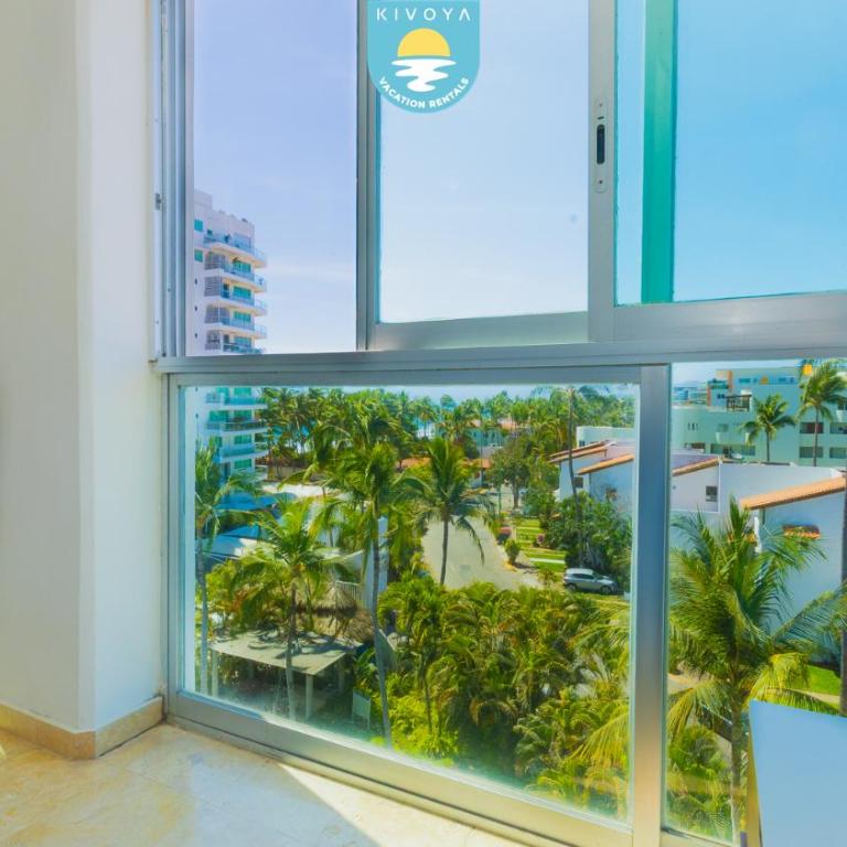 Terra 12 Penthouse Private Shallow Pool & Beach Access - Four-Bedroom Deluxe Apartment - 29