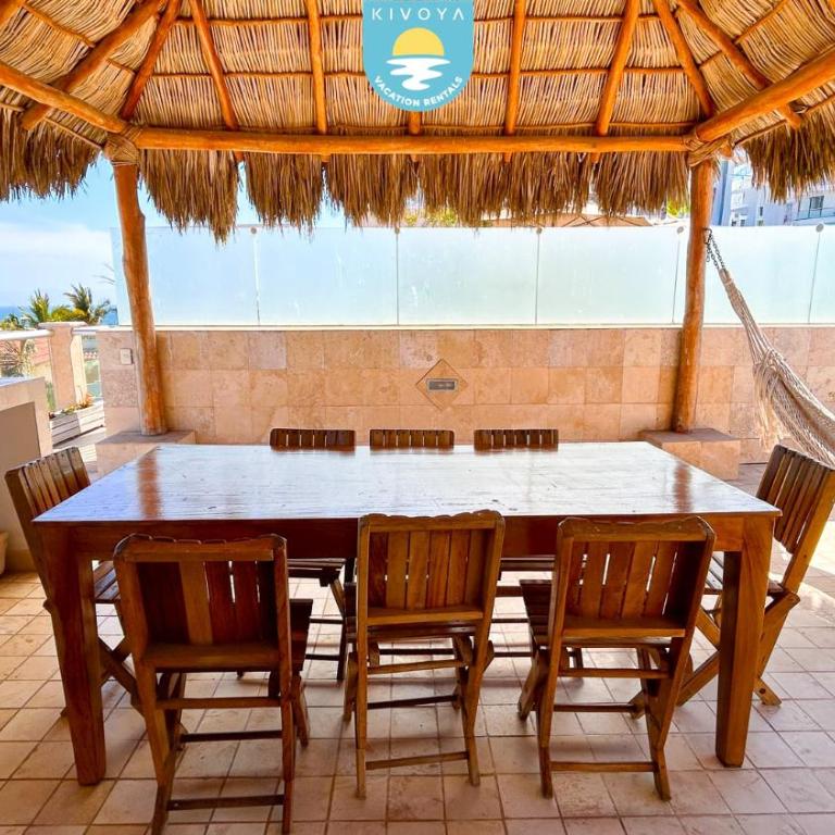 Terra 12 Penthouse Private Shallow Pool & Beach Access - Four-Bedroom Deluxe Apartment - 50