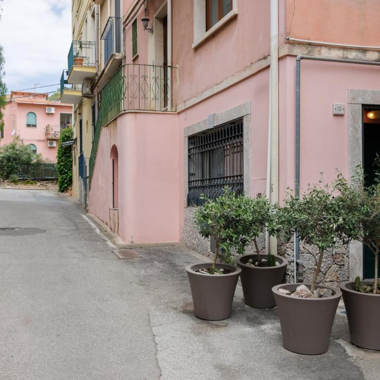 Catherine's Home Central Apartment - Appartamento con 2 Camere da Letto e Terrazza - 9
