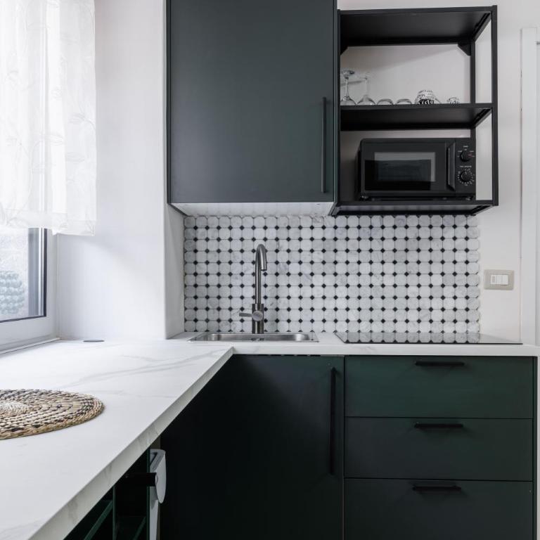 Catherine's Home Central Apartment - Appartamento con 2 Camere da Letto e Terrazza - 11