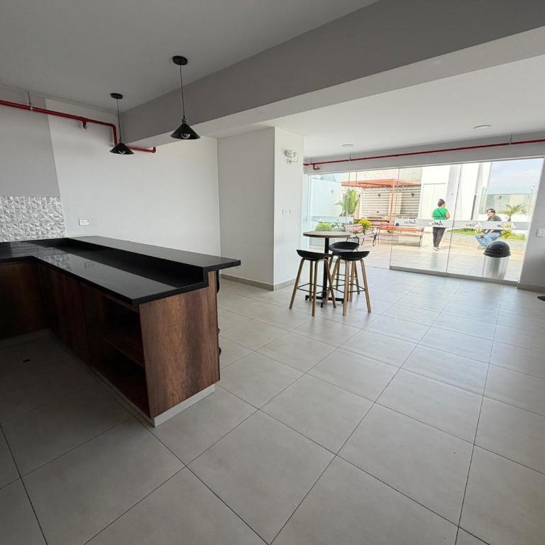 Aura 205 - Three-Bedroom Apartment - 8