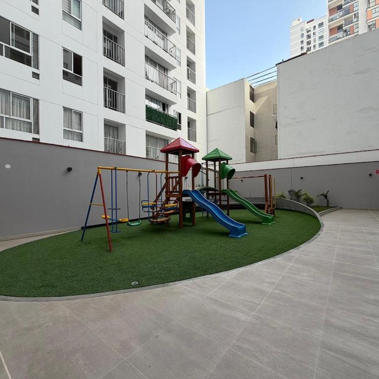 Aura 205 - Three-Bedroom Apartment - 10