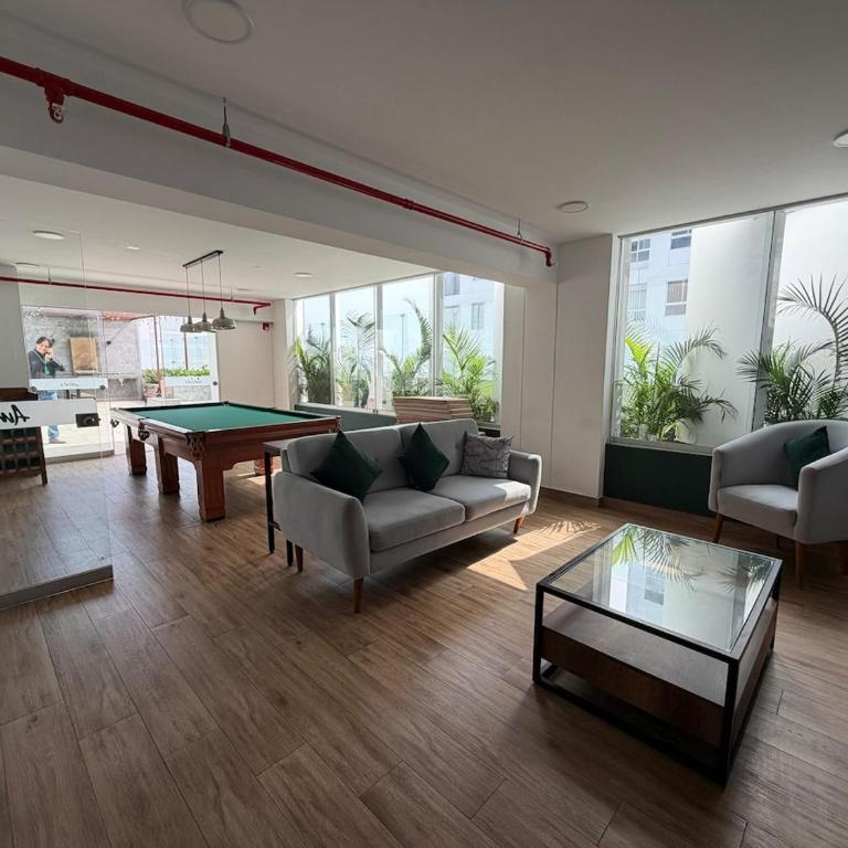 Aura 205 - Three-Bedroom Apartment - 34