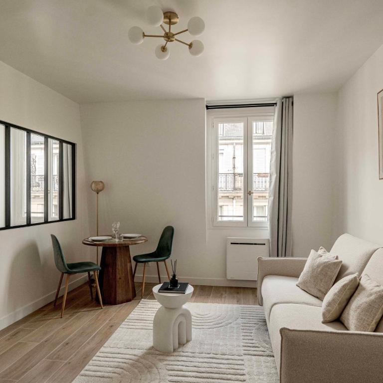 Cozy 1bd apt near Eiffel Tower with lift Paris 7 - Appartement 1 Chambre - 2