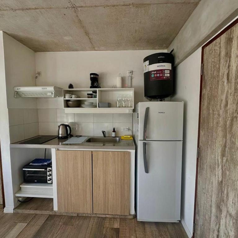 Monoambiente con terraza privada y cochera en Pinamar - Apartamento de 1 dormitorio - 11