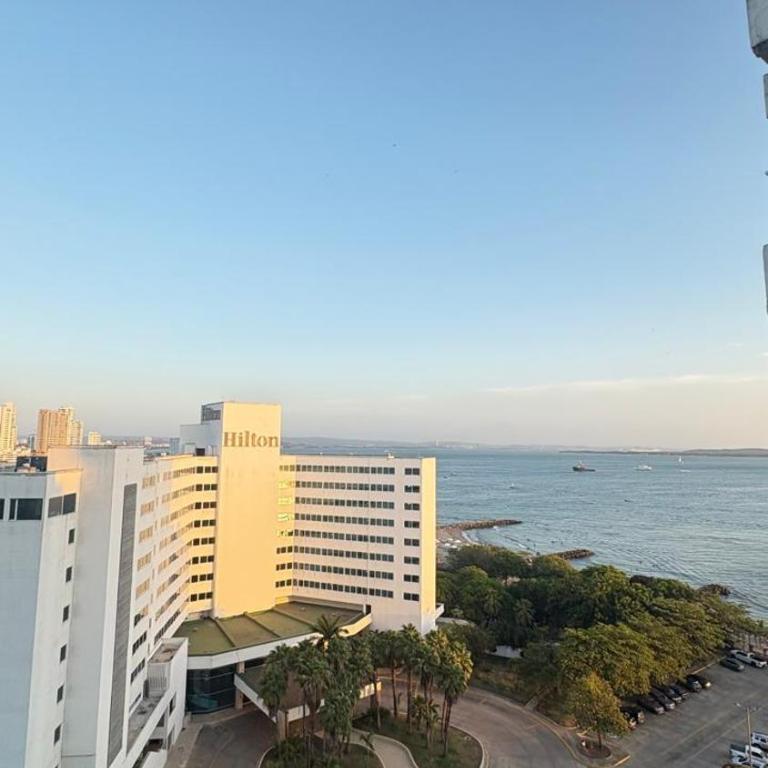 Apartamento Vista al Mar Piso 15 y 12 - One-Bedroom Apartment with Sea View and Balcony - 1