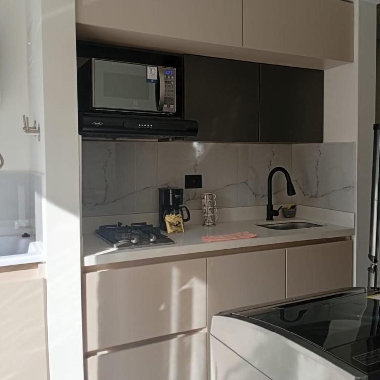 prime loft 72 laureles - One-Bedroom Apartment - 4