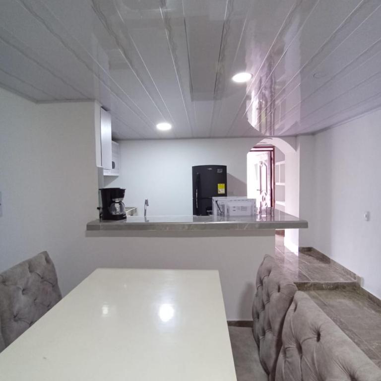 Hospedaje La Tebaida - Apartamento de 1 dormitorio - 11