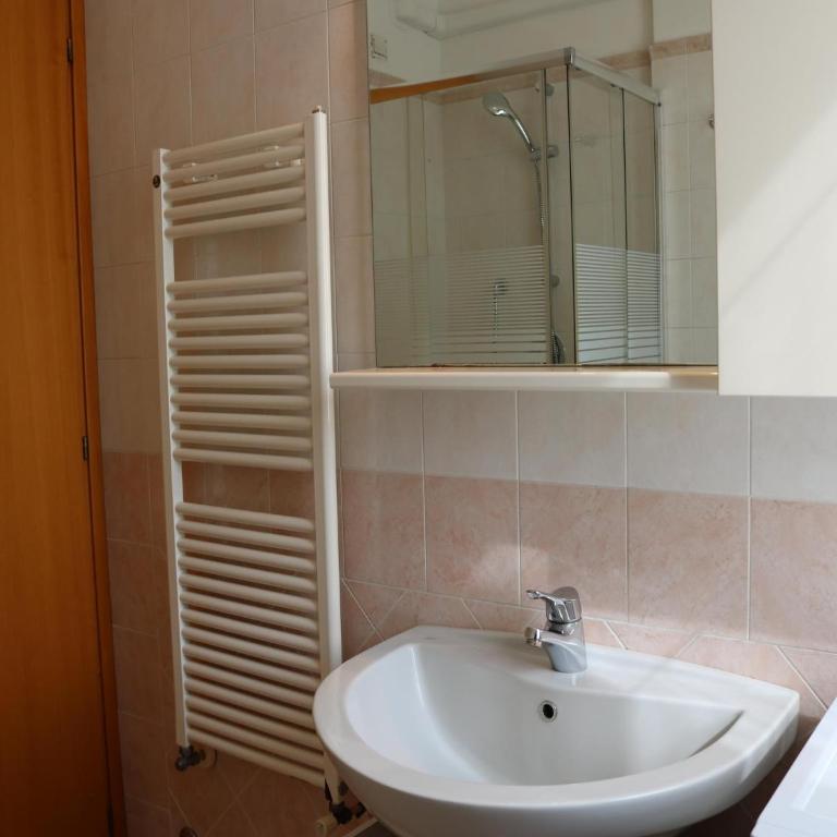 Balcony, lake view, walking distance Lazise centre - Casa Vacanze con 1 Camera da Letto - 15