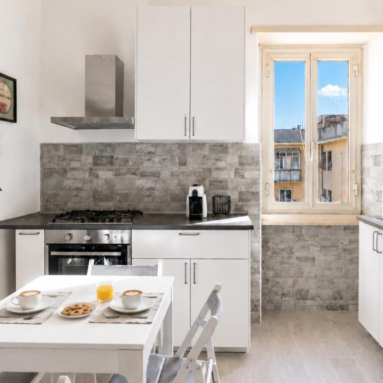 Large Family Apartment - 4 Bedrooms with free parking near San Paolo Metro & University by RHR - Four-Bedroom Deluxe Apartment - 13