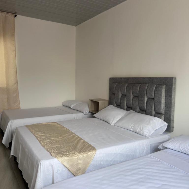 Hotel San Luis - Habitación Triple - 13