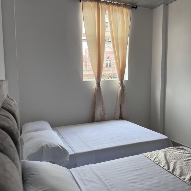 Hotel San Luis - Habitación Triple - 12