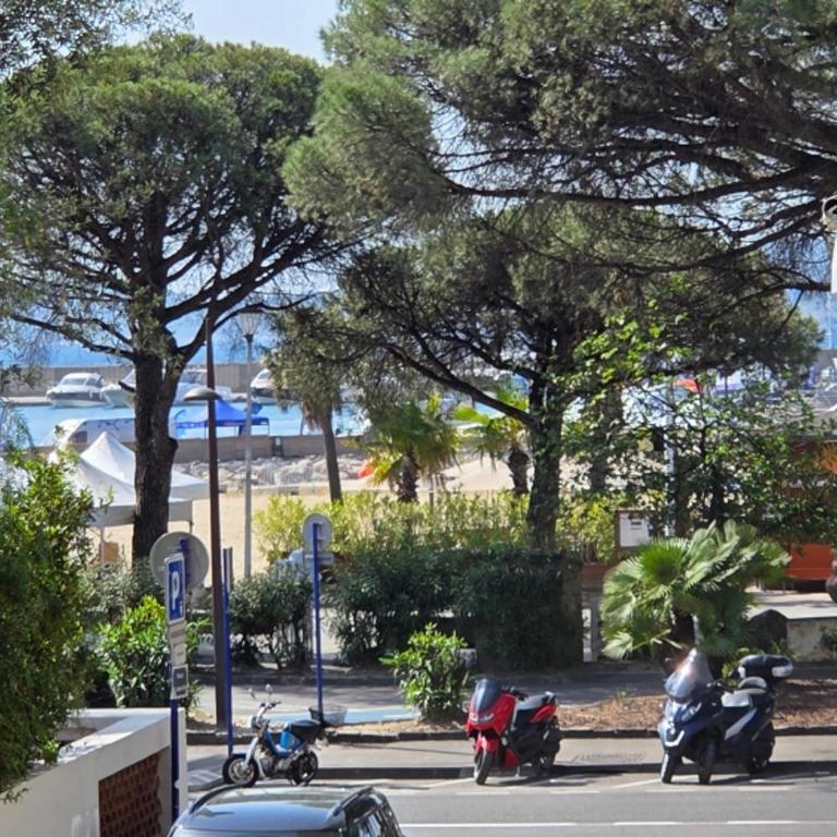 Appartement climatisé centre-ville, vue mer - 4 pers. - FR-1-780-99 - Apartamento - 3