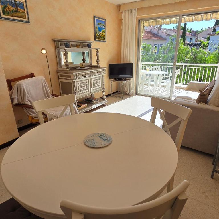 Appartement climatisé centre-ville, vue mer - 4 pers. - FR-1-780-99 - Apartamento - 11