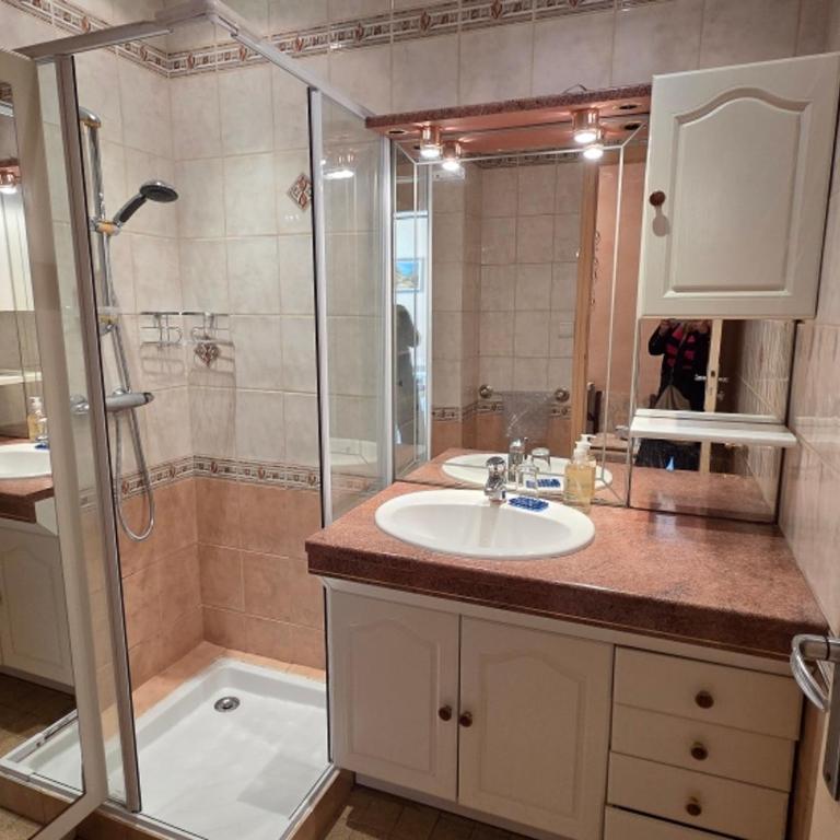 Appartement climatisé centre-ville, vue mer - 4 pers. - FR-1-780-99 - Apartamento - 17