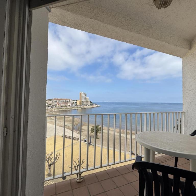 Apartamento 4ª planta, vista panorámica - 4 pers. - HISP-7-108 - Apartment - 10
