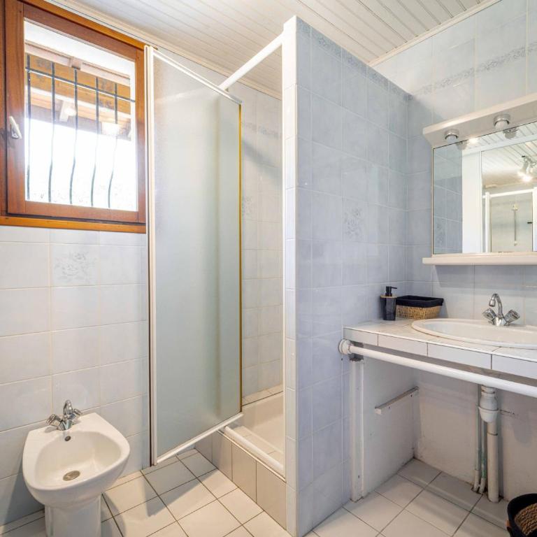 Maison lumineuse proche lac - 6 pers. - FR-1-319-640 - Maison de Vacances - 10
