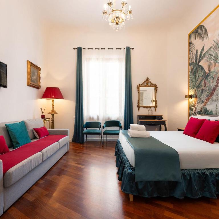 Home Faenza at Most Historical Center with LIFT !!! - Deluxe Family Room - 2