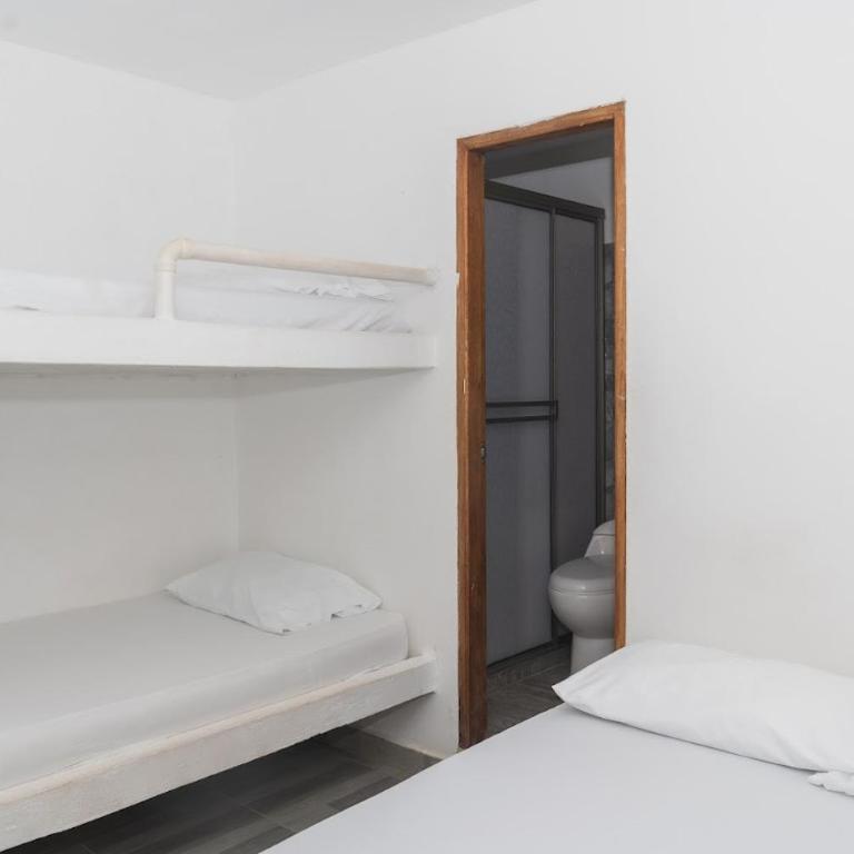 casa faro - Family Room with Private Bathroom - 2