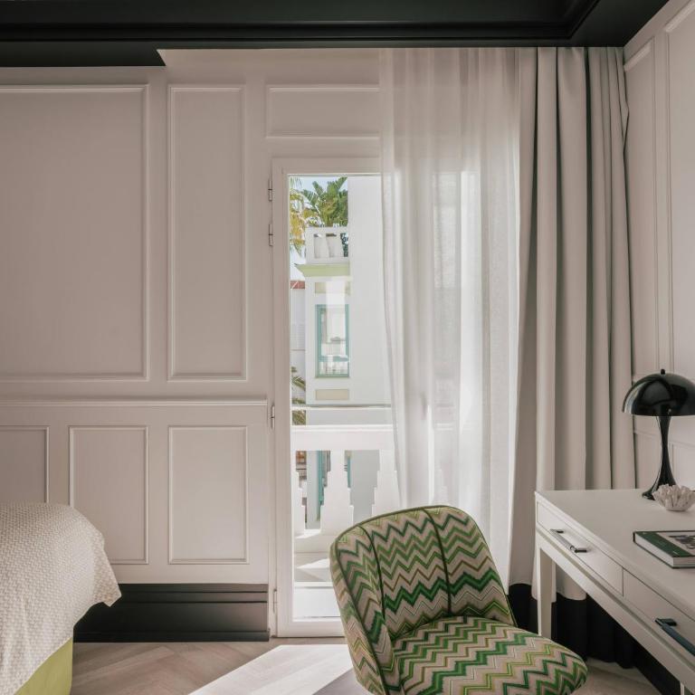 MiM Ibiza member of Meliá Collection - Habitación Deluxe con terraza - 1