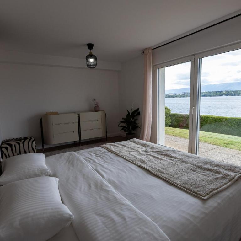 Elite Villa Geneva with Lake View - Villa - 51