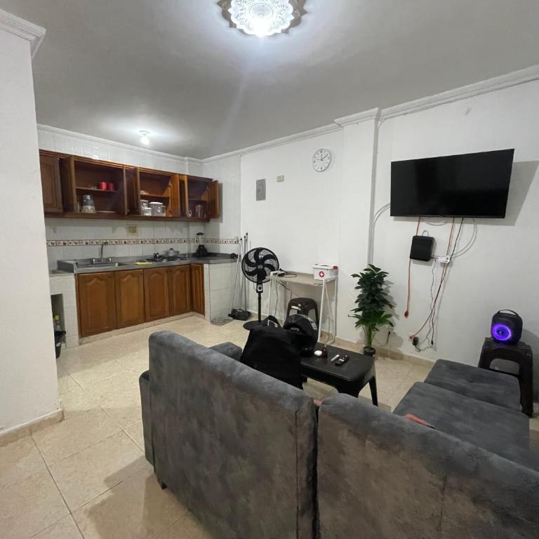 Los Alpes Freile - One-Bedroom Apartment - 1