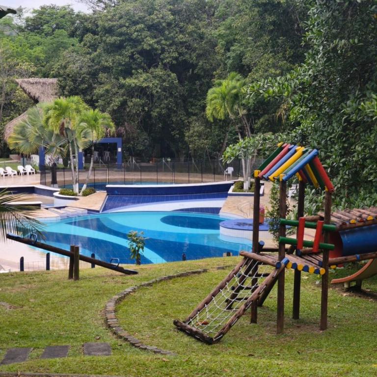 Apartasol en San Jeronimo, Ciudadela del Sol - El Paraiso - Two-Bedroom Apartment with Balcony - 3
