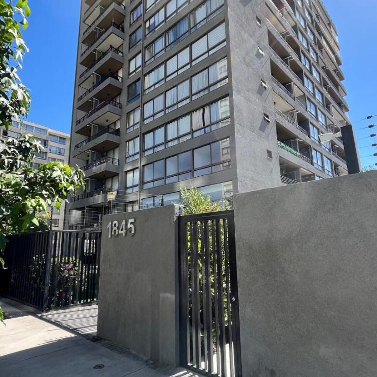 Dpto en Ñuñoa 2D-1B Costado del Nacional, Metro cerca - Habitación Doble - 1 o 2 camas - 17