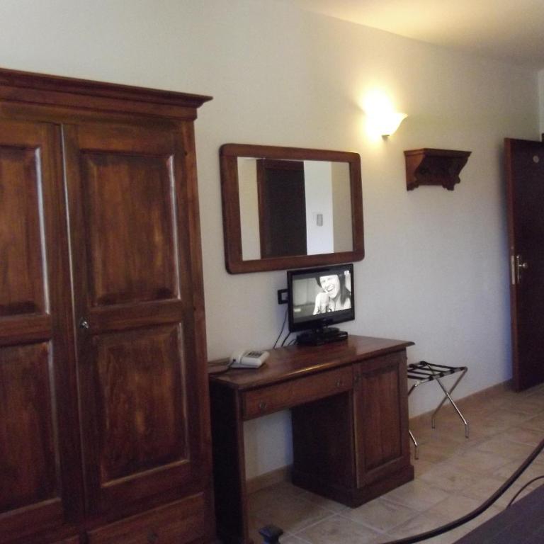 Agriturismo AgriCostella Vieste, Piscina e Parcheggio - Camera Matrimoniale con Bagno Privato - 7