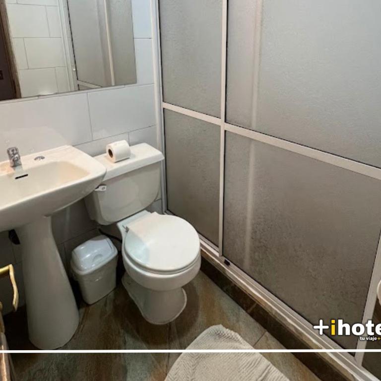 ihotel - A pasos de Cenco Mall - Comfort Triple Room - 1