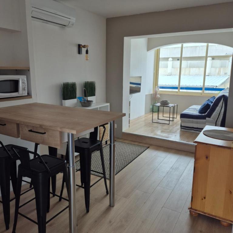 Appartement T2 avec cabine - Appartement 2 Chambres - 1