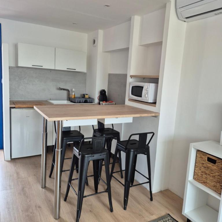 Appartement T2 avec cabine - Appartement 2 Chambres - 8