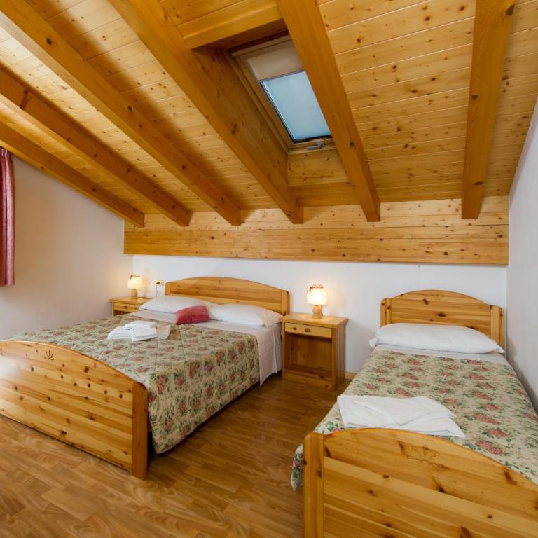 Residence Villa Boschetto - Appartamento con 3 Camere da Letto - 3