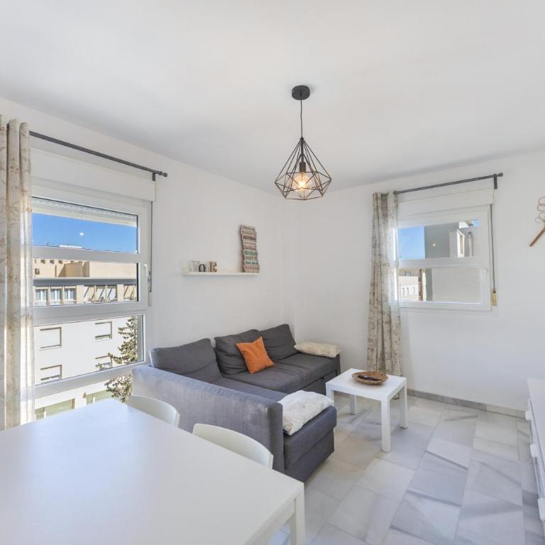 Acogedor Apartamento en la Bahía - Deluxe-Apartment mit 2 Schlafzimmern und Gartenblick - 1