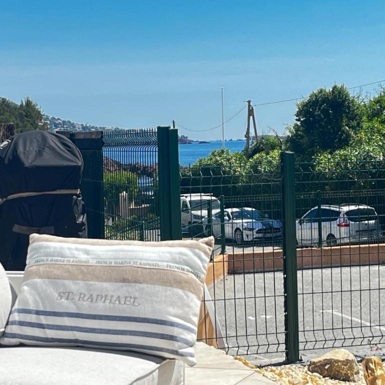 House with your feet in the water, between forest and beach - AGAY - Appartement 2 Chambres - 23
