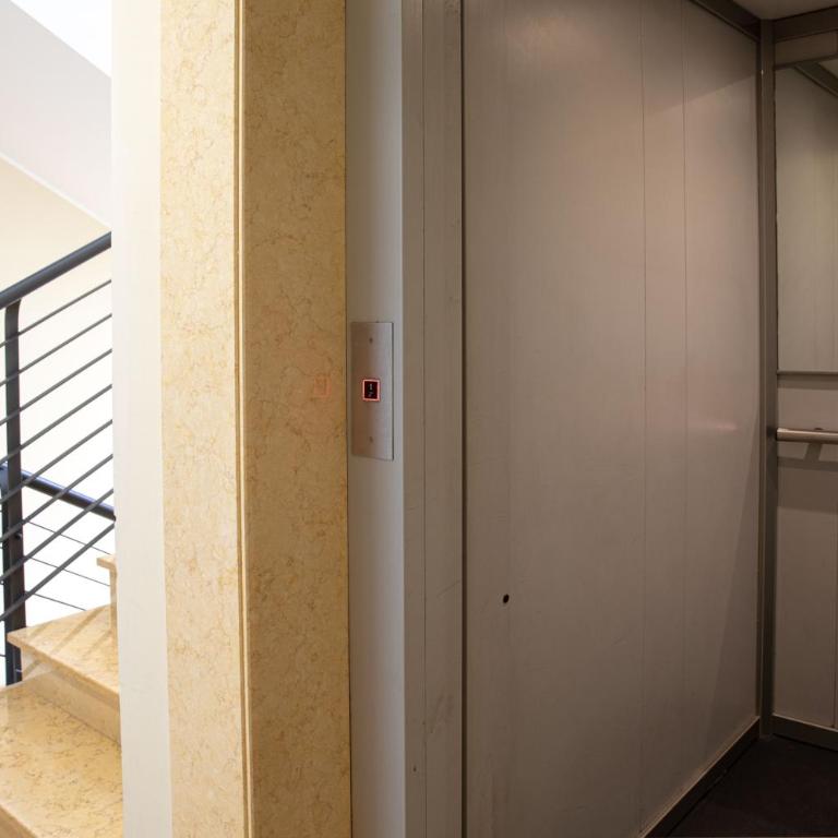 Verdemare House - Luminoso appartamento sulla riviera pescarese a 2 passi dal mare - Two-Bedroom Apartment - 35