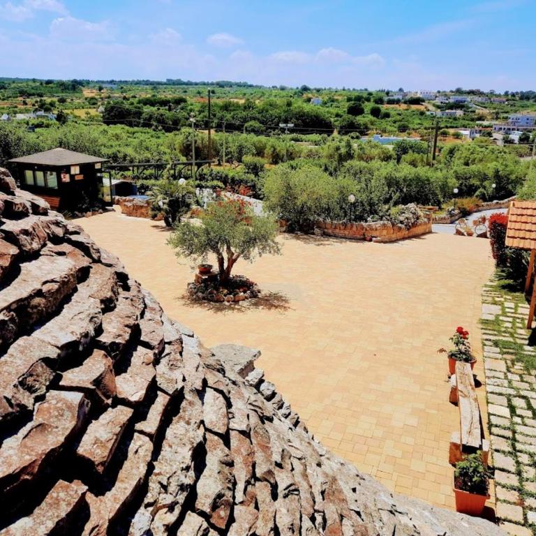 B&B La Rosa dei Trulli Alberobello - Trullo with private patio - 11