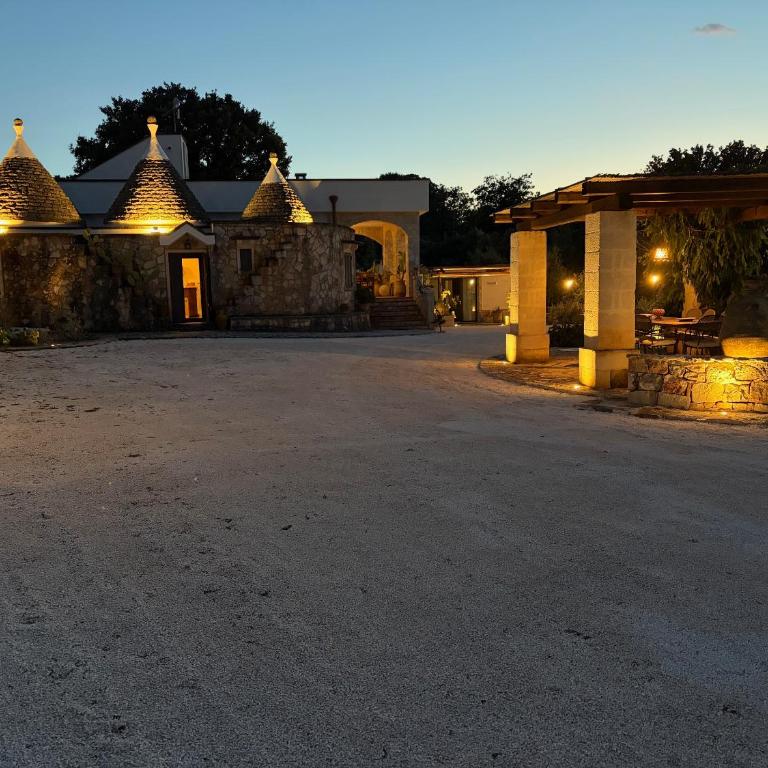 Trulli Santa Maria Odegitria Relais - Villa Superior - 1