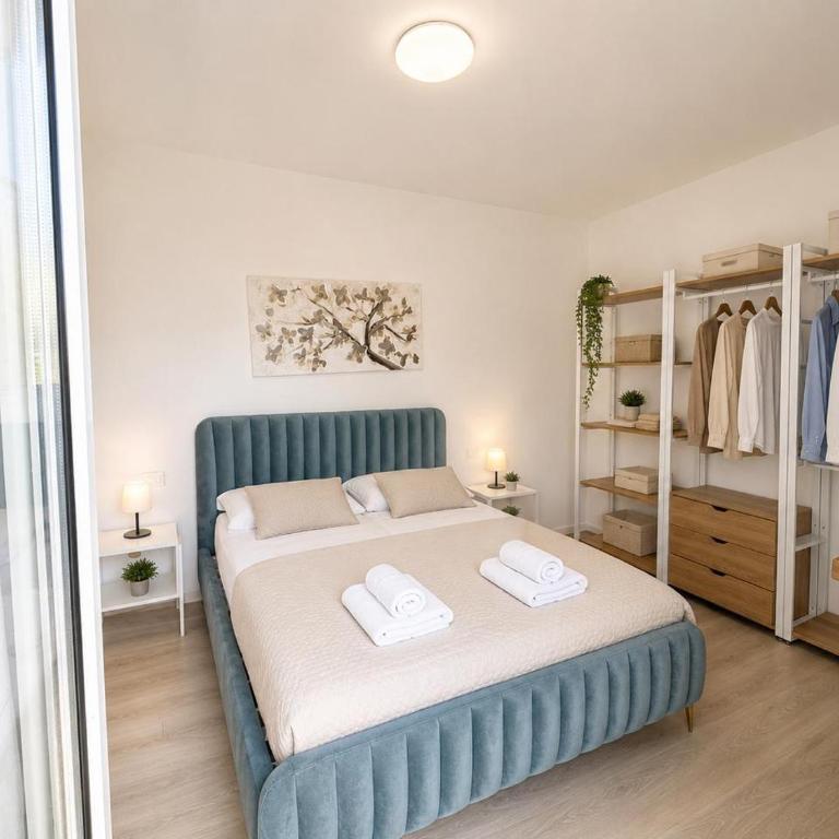 Ambra Home - Appartamento con 2 Camere da Letto - 3
