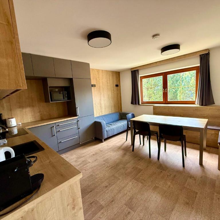 Pension Marina - Three-Bedroom Apartment - 1