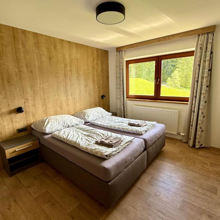 Pension Marina - Three-Bedroom Apartment - 12