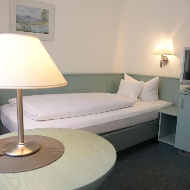 Hotel Till Eulenspiegel - Nichtrauchhotel - Einzelzimmer zum Innenhof - 2