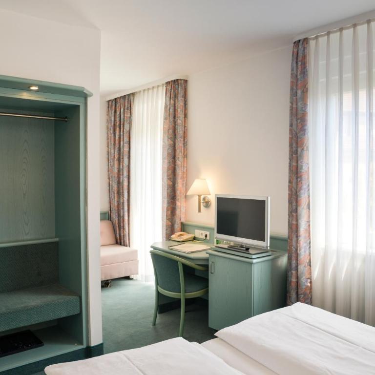 Hotel Till Eulenspiegel - Nichtrauchhotel - Doppelzimmer zum Innenhof - 1