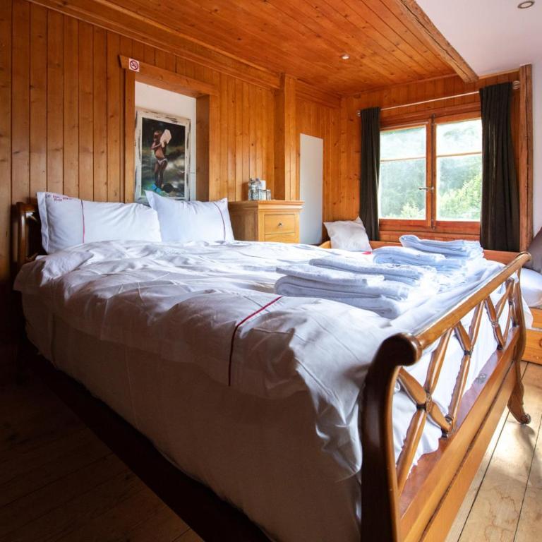 Le Bois-Gentil - Vierbettzimmer mit Bergblick - 2