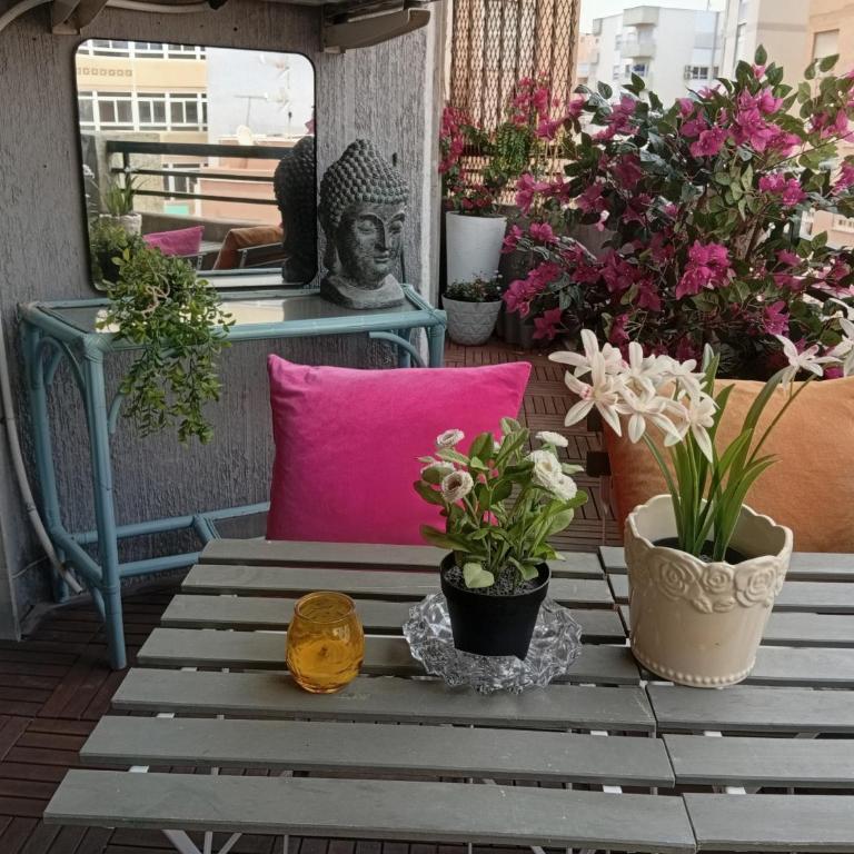 Espectacular vivienda a un minuto andando de la Playa y del Paseo marítimo en Almería - Apartment - 17