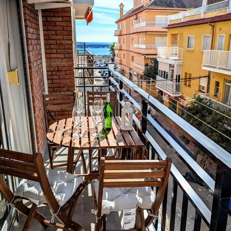2 bedrooms close to the beach in Fuengirola center - Apartamento de 2 dormitorios - 1