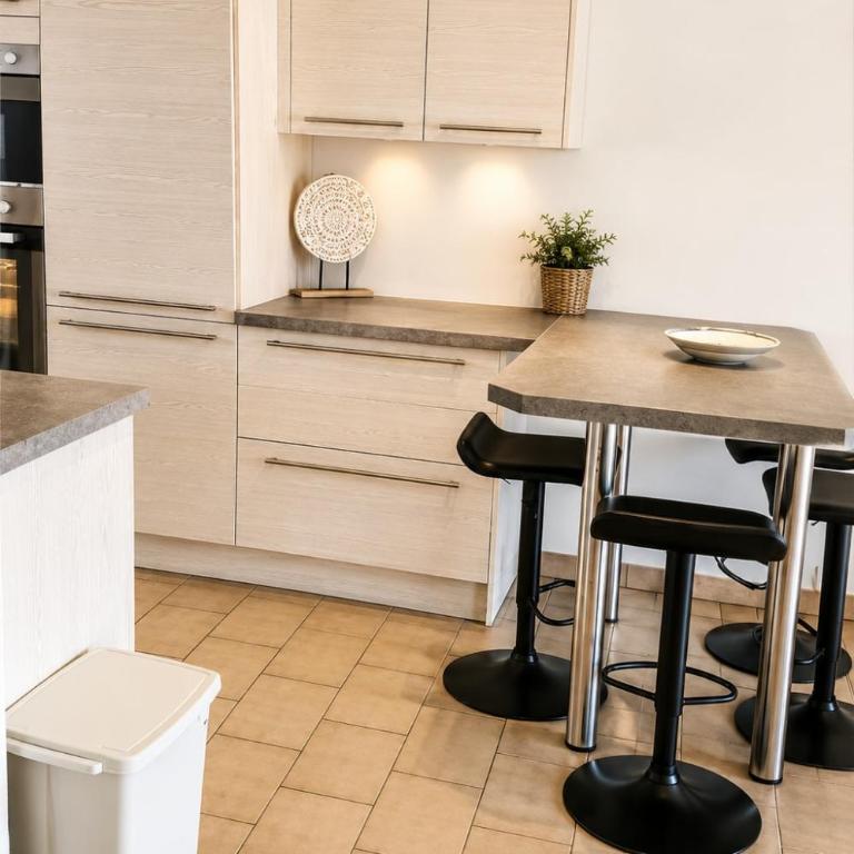 Escale Eucalyptus - Pool & Private Parking - Appartement 1 Chambre - Vue sur Jardin - 12