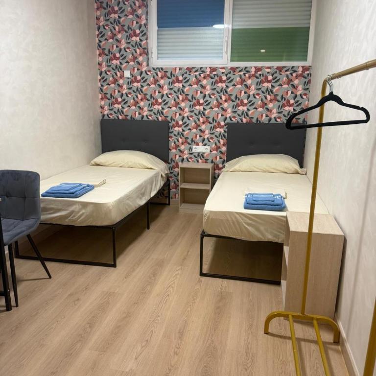 Multi Hostal BM 71 - Habitación Doble Deluxe - 1