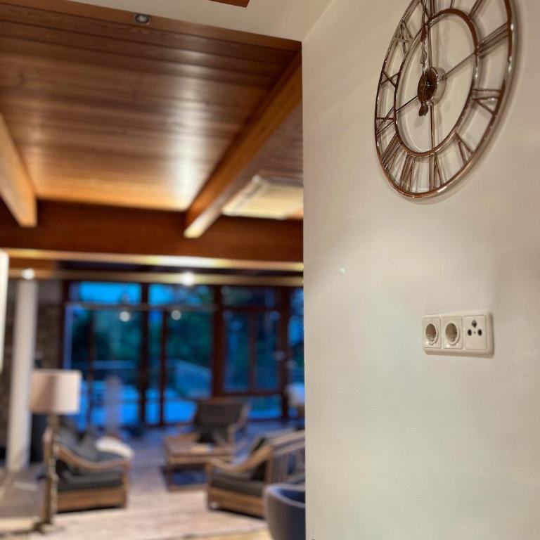Alpine Sunlight Villa - Premium Apartment mit 5 Schlafzimmern - 50