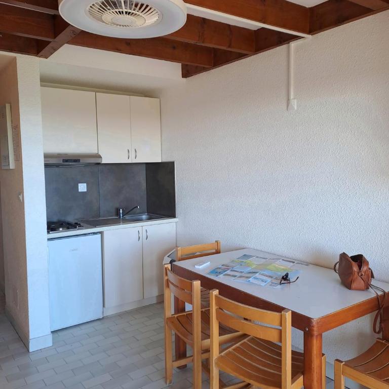 VVF Hyères presqu'île de Giens - Appartement en Duplex - 5